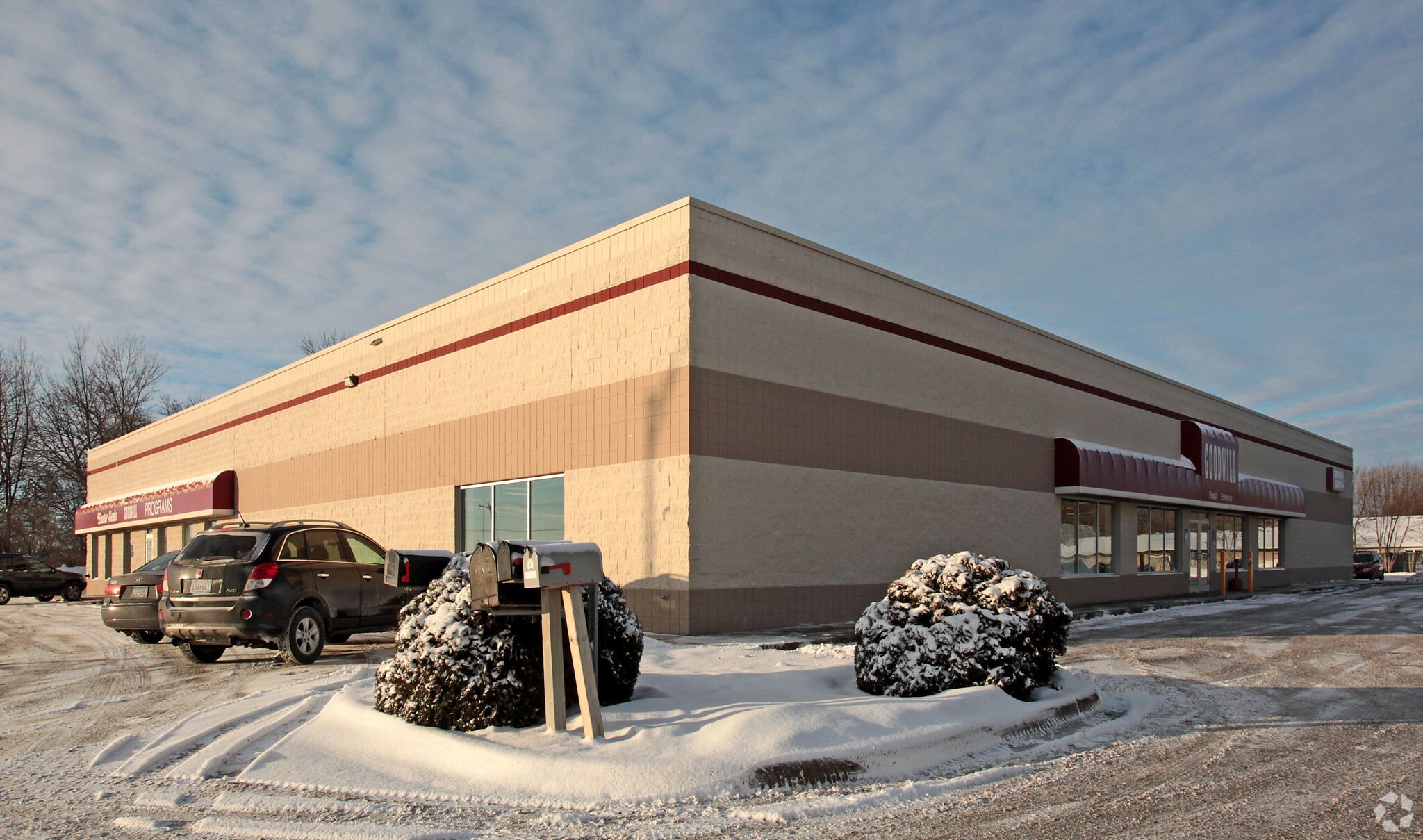 2424 1st St S, Willmar, MN for lease Primary Photo- Image 1 of 14