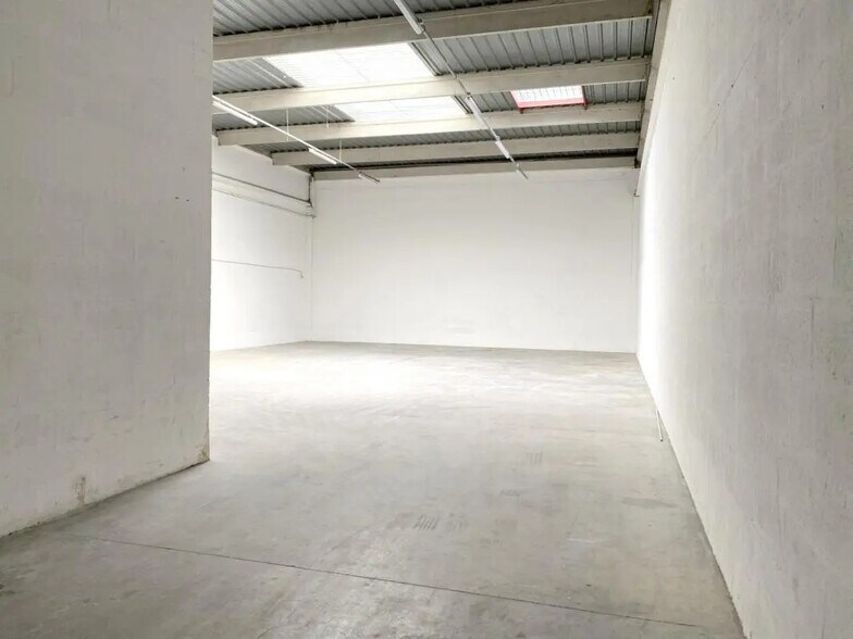 Flex dans SAINT-OUEN-L'AUMONE à louer - Photo intérieure - Image 2 de 22