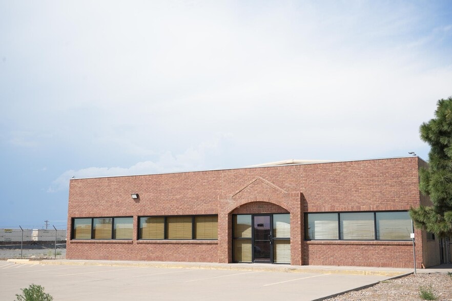 1833 E Platteville Blvd, Pueblo West, CO for lease - Building Photo - Image 3 of 10