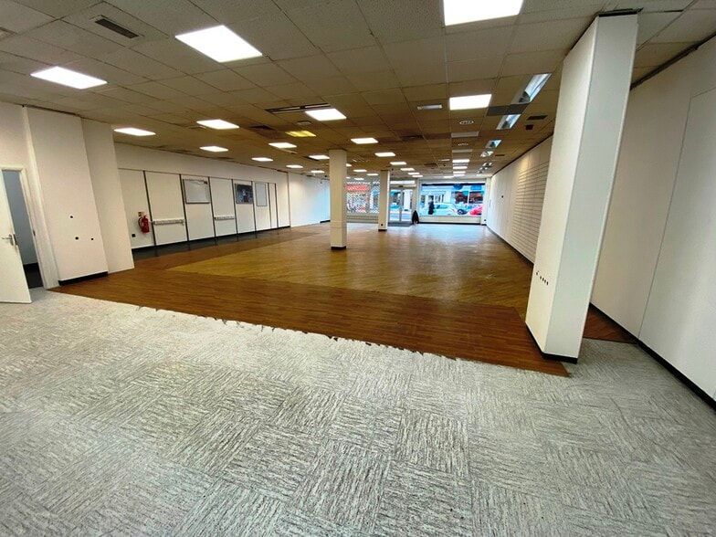 780-784 Bristol Rd S, Birmingham for lease - Interior Photo - Image 3 of 3