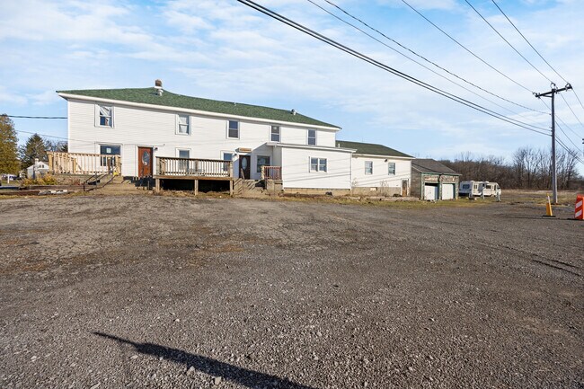 Plus de détails pour 2805 NY-49, Blossvale, NY - Commerce de détail à vendre
