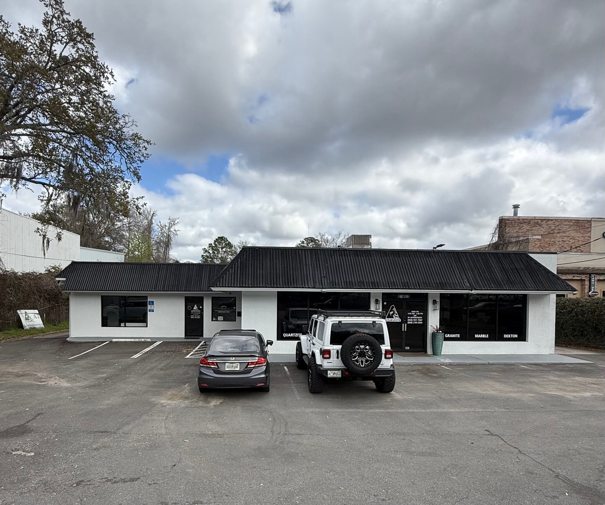 2785 Capital Cir NE, Tallahassee, FL for lease Primary Photo- Image 1 of 10