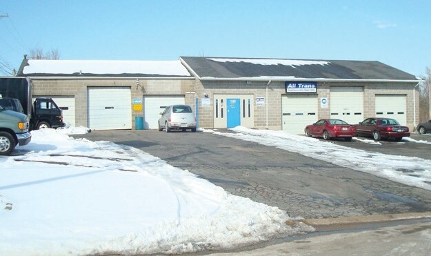 3711 Geraldine Ave, Saint Ann, MO for lease - Building Photo - Image 2 of 3