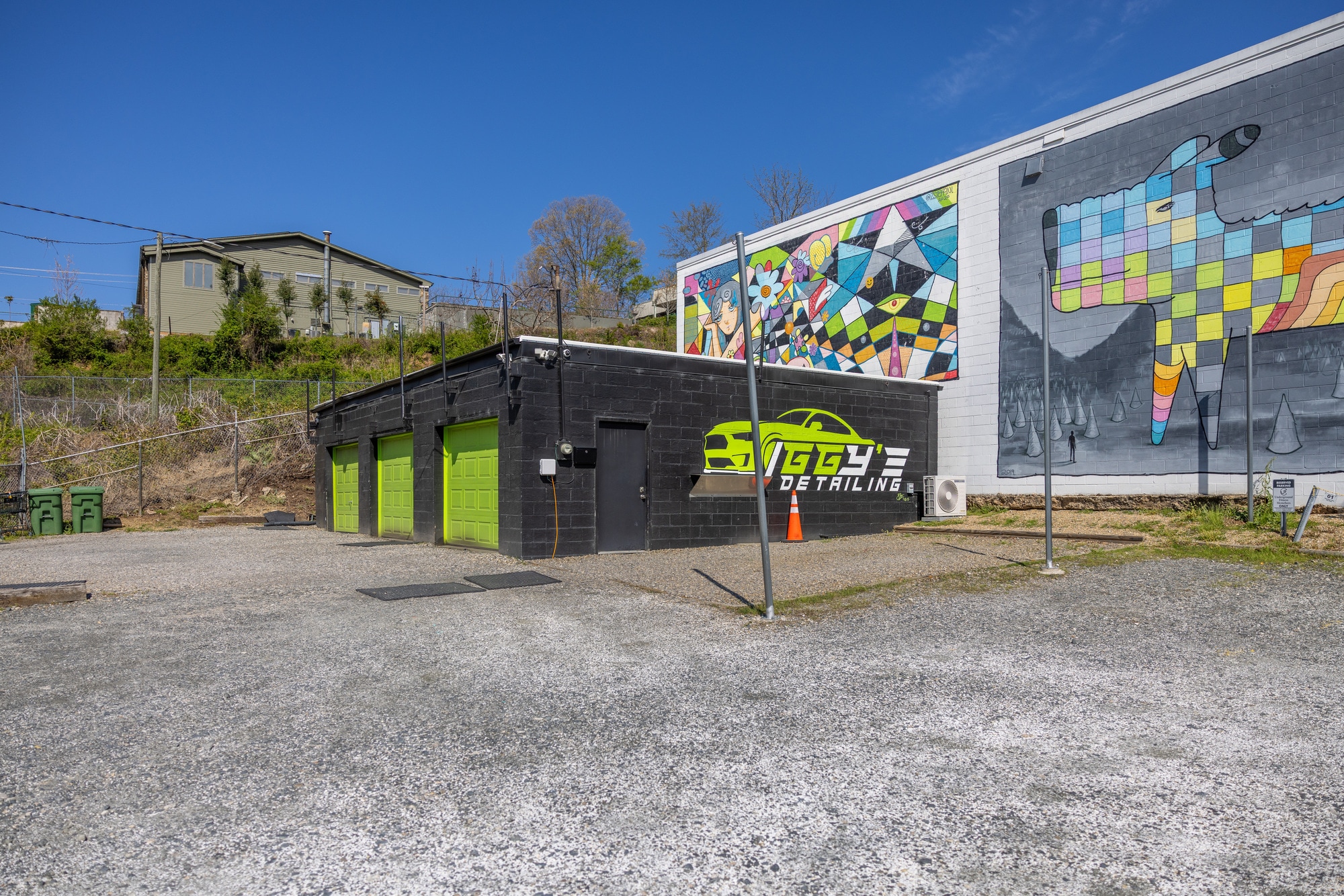 225 Coxe Ave, Asheville, NC for sale Primary Photo- Image 1 of 2