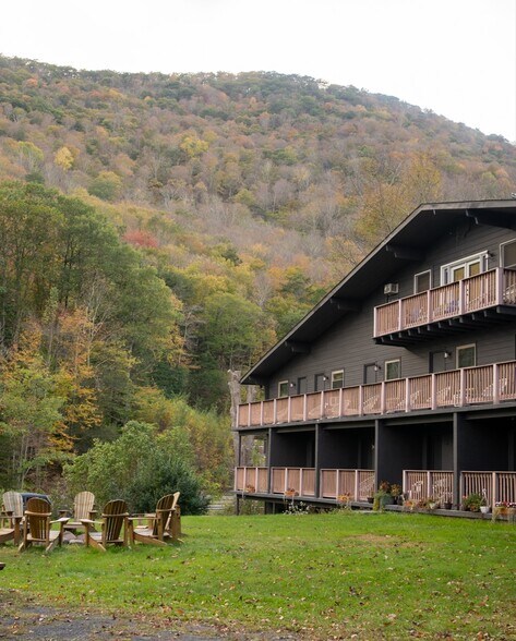 178-188 State Route 42, Shandaken, NY à vendre - Photo du bâtiment - Image 3 de 22