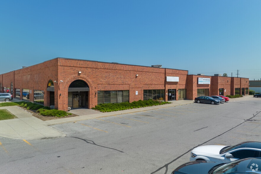 3687 Nashua Dr, Mississauga, ON à vendre - Photo principale - Image 1 de 1