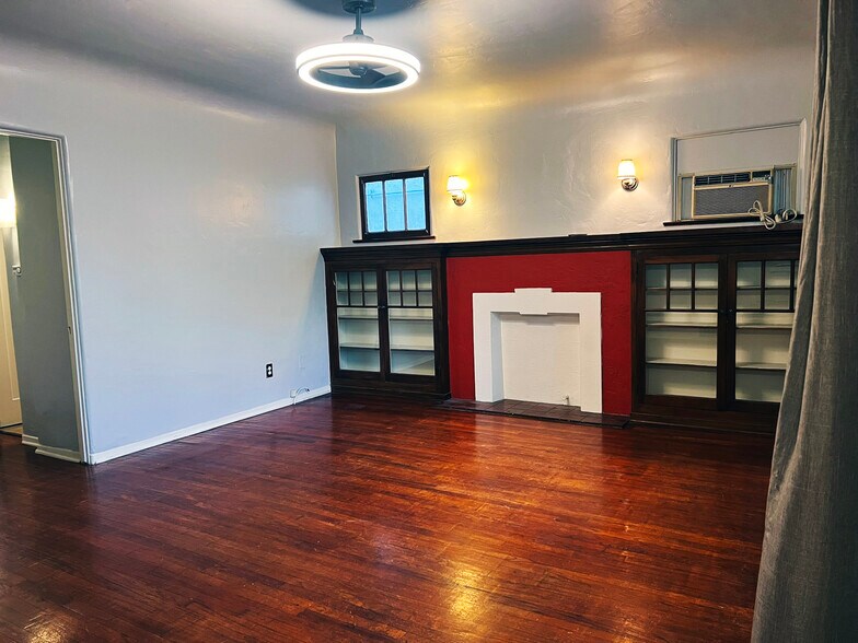 2749 S Sepulveda Blvd, Los Angeles, CA à vendre - Photo intérieure - Image 3 de 42