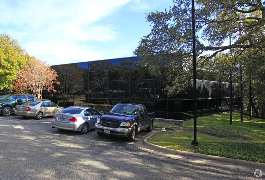 1101 S Capital Of Texas Hwy, West Lake Hills, TX à louer - Photo du bâtiment - Image 2 de 23