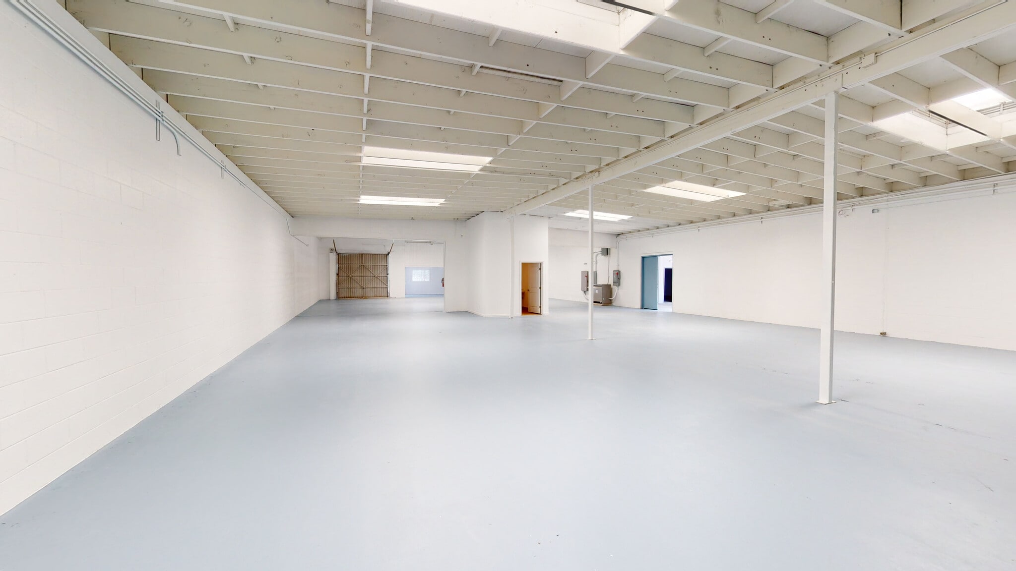 2040-2050 16th St, Long Beach, CA for lease Building Photo- Image 1 of 15