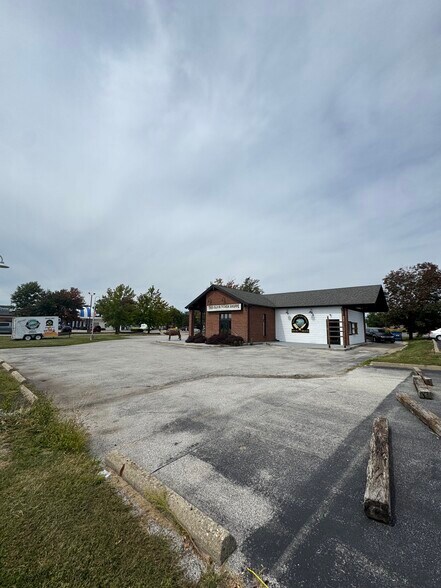 3623 Braddock Dr, Lafayette, IN à vendre - Photo du bâtiment - Image 2 de 4