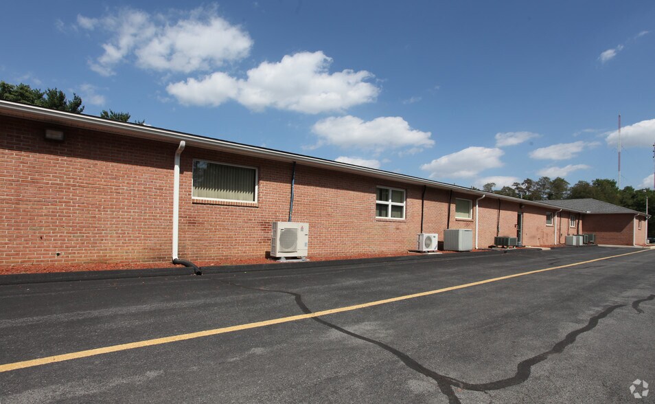 1260 Maryland Ave, Hagerstown, MD à louer - Photo du bâtiment - Image 2 de 12