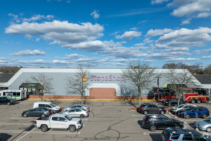 15-27 Temple St, Framingham, MA à louer - Photo du bâtiment - Image 2 de 5