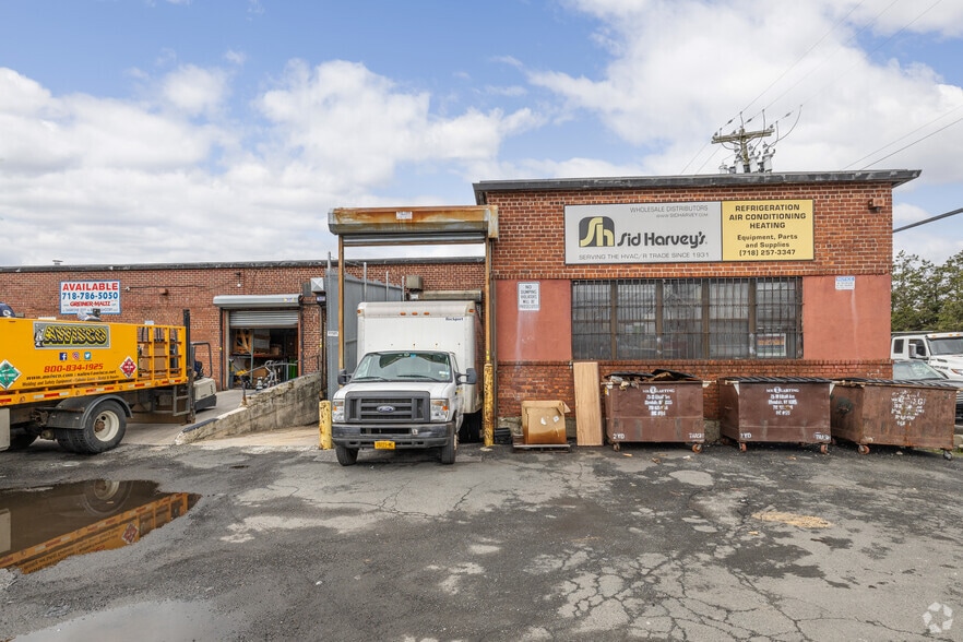 107-20 Avenue D, Brooklyn, NY for lease - Building Photo - Image 3 of 7
