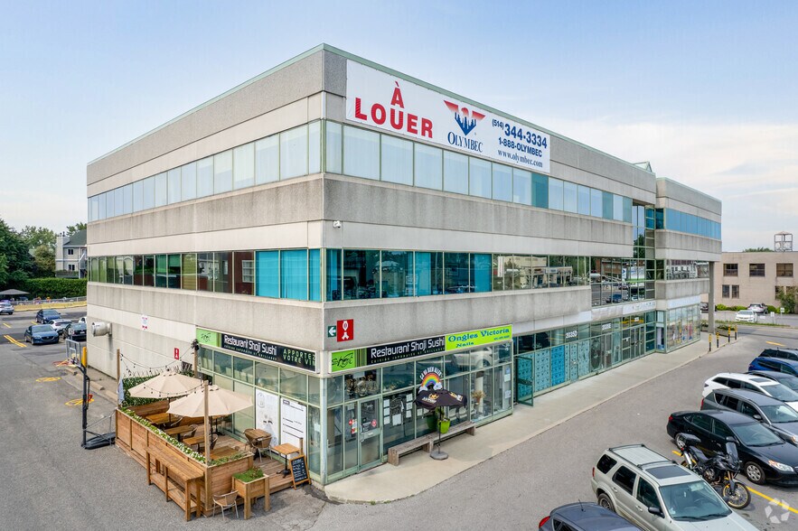 2035 Av Victoria, St-Lambert, QC for lease - Primary Photo - Image 1 of 7