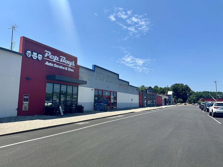 59 New State Hwy, Raynham, MA for lease - Building Photo - Image 3 of 24