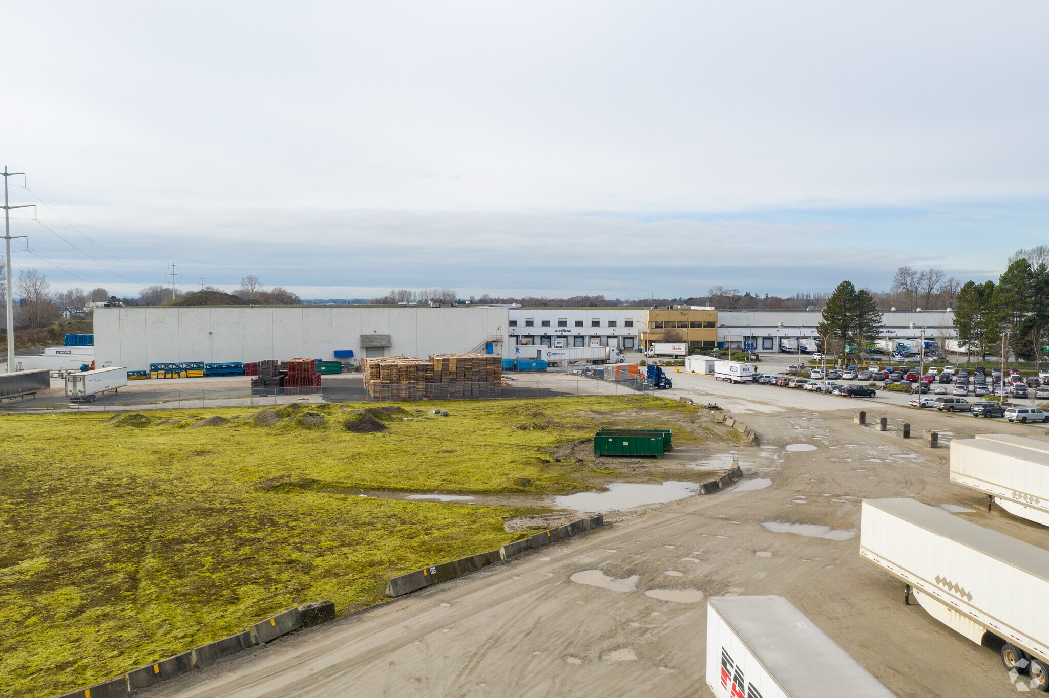 12128 Horseshoe Way Richmond, British Columbia V7a0b5, Vancouver, BC for lease Primary Photo- Image 1 of 3