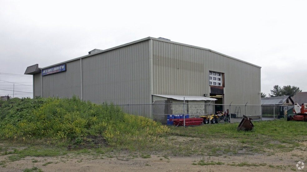 9 Flint Rd, Toms River, NJ à louer - Photo du bâtiment - Image 3 de 32