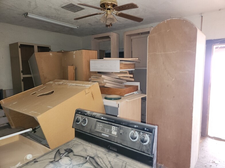 3010 Shedd Rd, Eloy, AZ for sale - Building Photo - Image 2 of 31