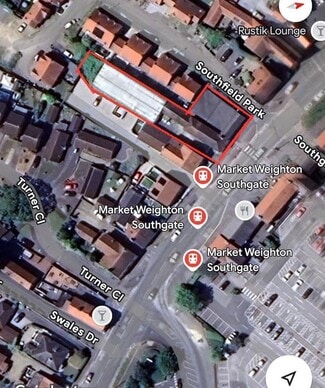 Plus de détails pour 42 Southgate, Market Weighton - Sports et divertissement à vendre