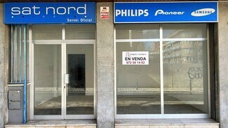 Plus de détails pour Multi-résidentiel à vendre