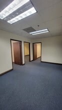 3825 Henderson Blvd, Tampa, FL for lease Interior Photo- Image 2 of 4