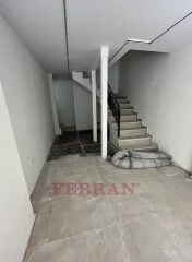 Retail in Barcelona, Barcelona for lease - Interior Photo - Image 3 of 7