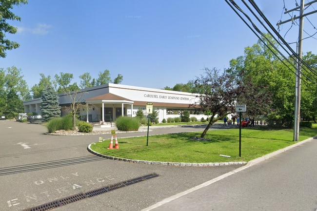 Plus de détails pour 535 Walnut St, Norwood, NJ - Bureau à vendre