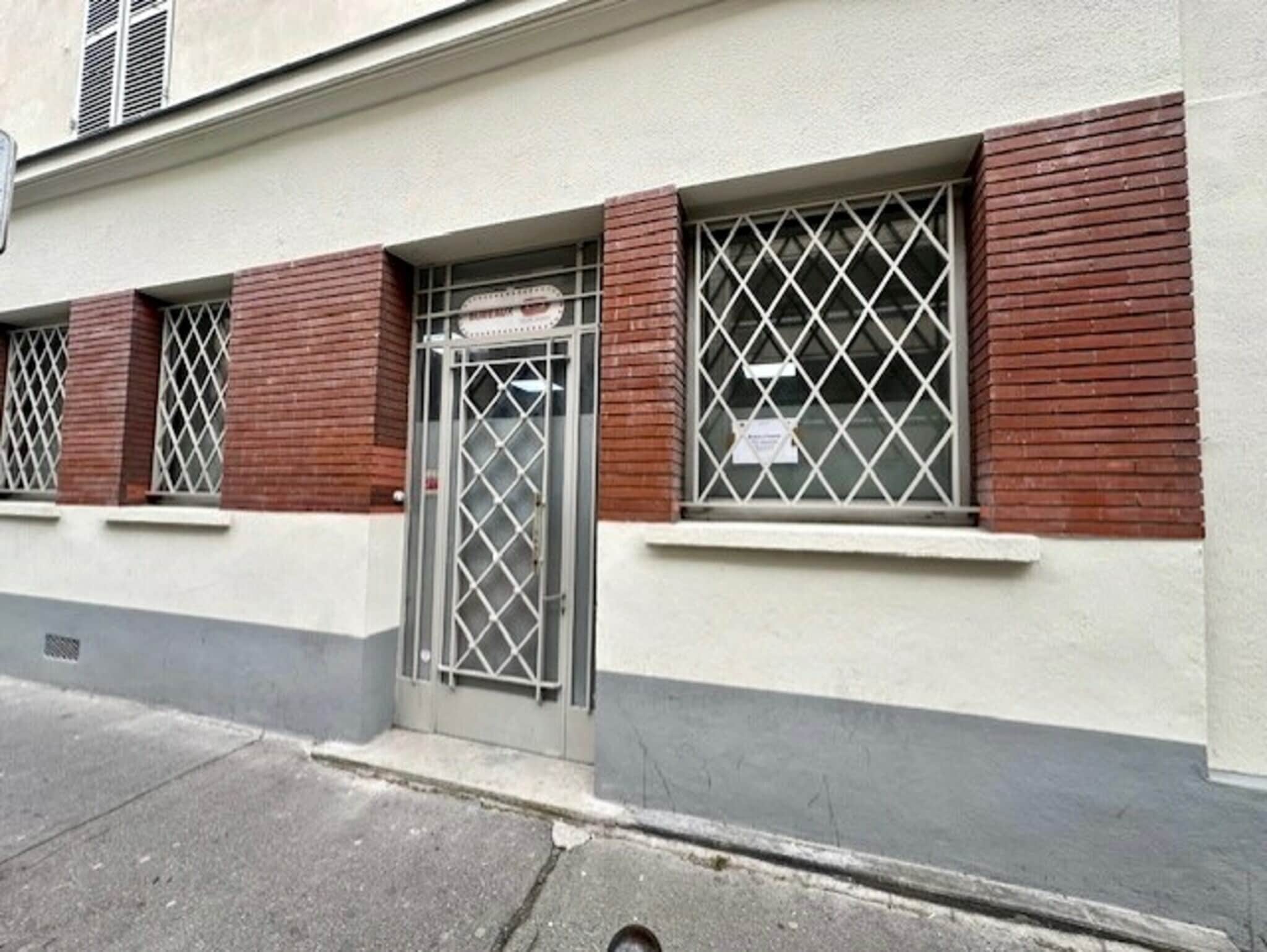 Bureau dans Paris à louer Photo du bâtiment- Image 1 de 11