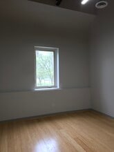 1149 Hilton Rd, Ferndale, MI for lease Interior Photo- Image 1 of 2