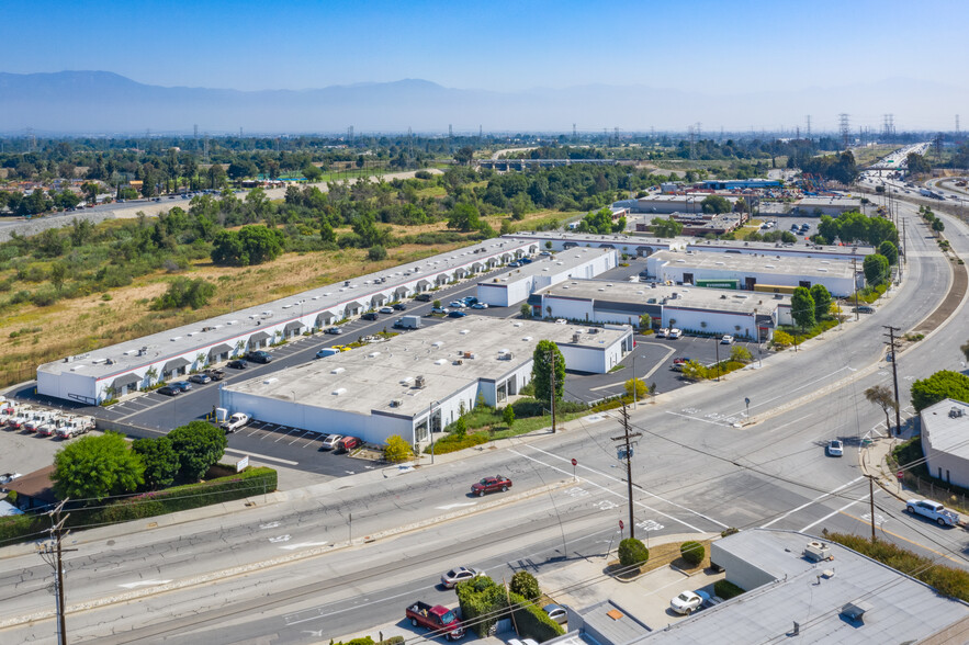 3619-3735 San Gabriel River Pky, City Of Industry, CA à louer - ProVideo LoopNet - Image 3 de 19