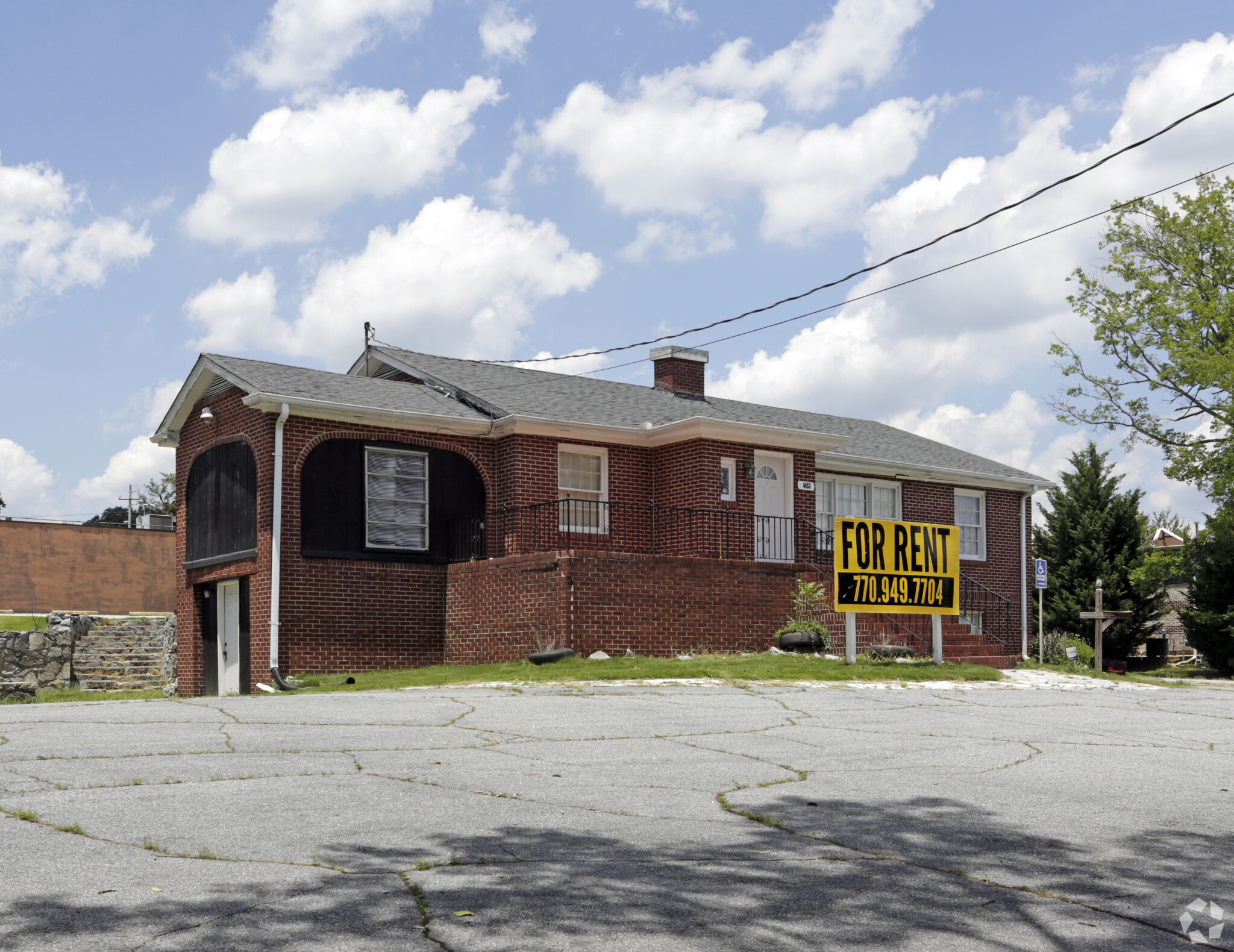 6445 Spring St, Douglasville, GA for sale Primary Photo- Image 1 of 5