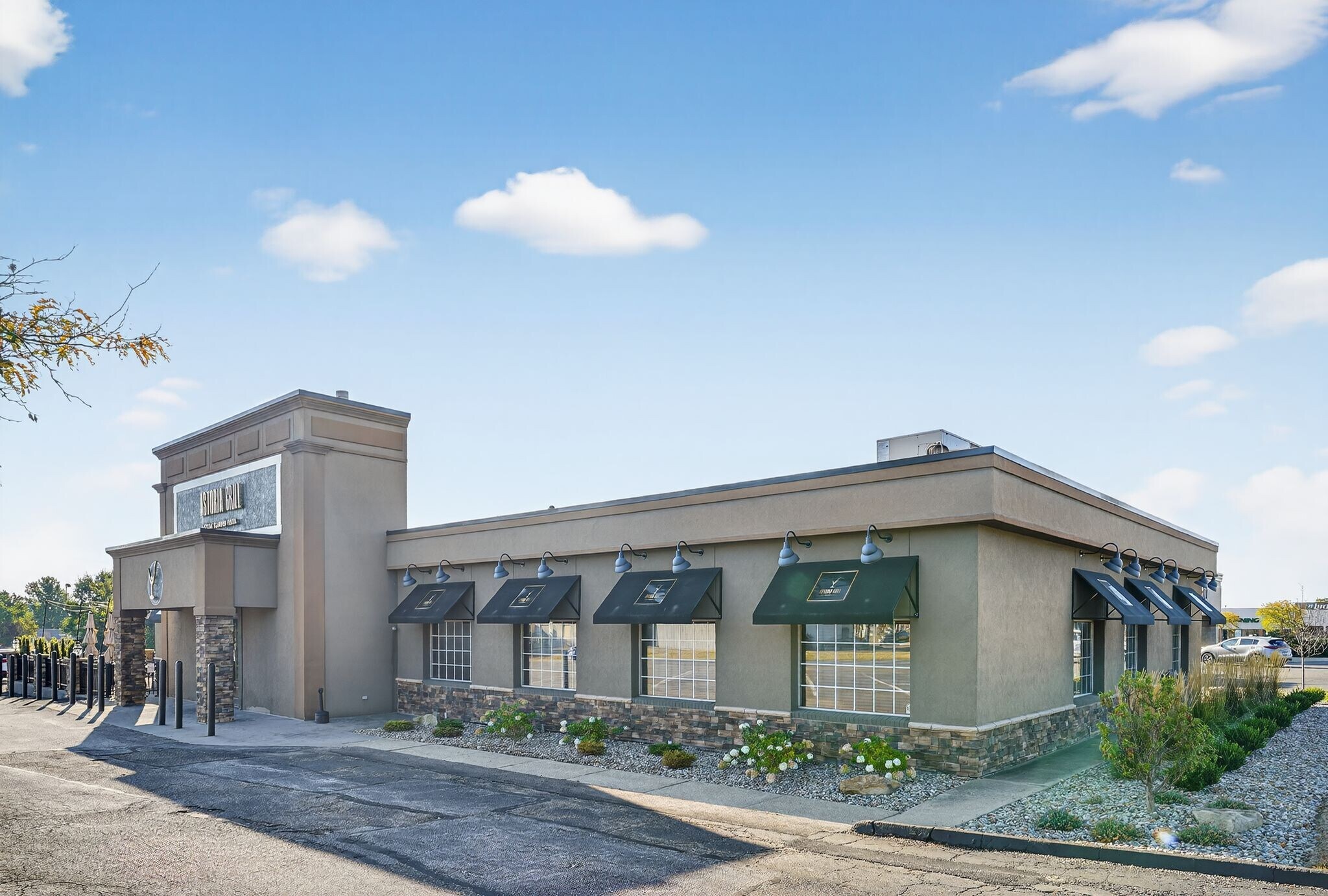 4670 Everhard Rd NW, Canton, OH à vendre Photo du bâtiment- Image 1 de 1