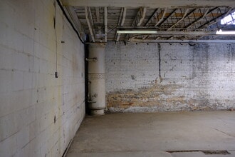 408 W Main St, Benton Harbor, MI for lease Interior Photo- Image 2 of 49