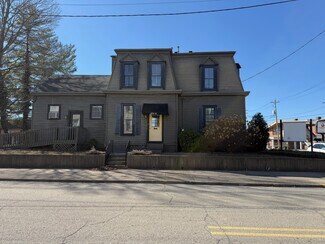 Plus de détails pour 224 E Elm St, New Albany, IN - Commerce de détail à louer