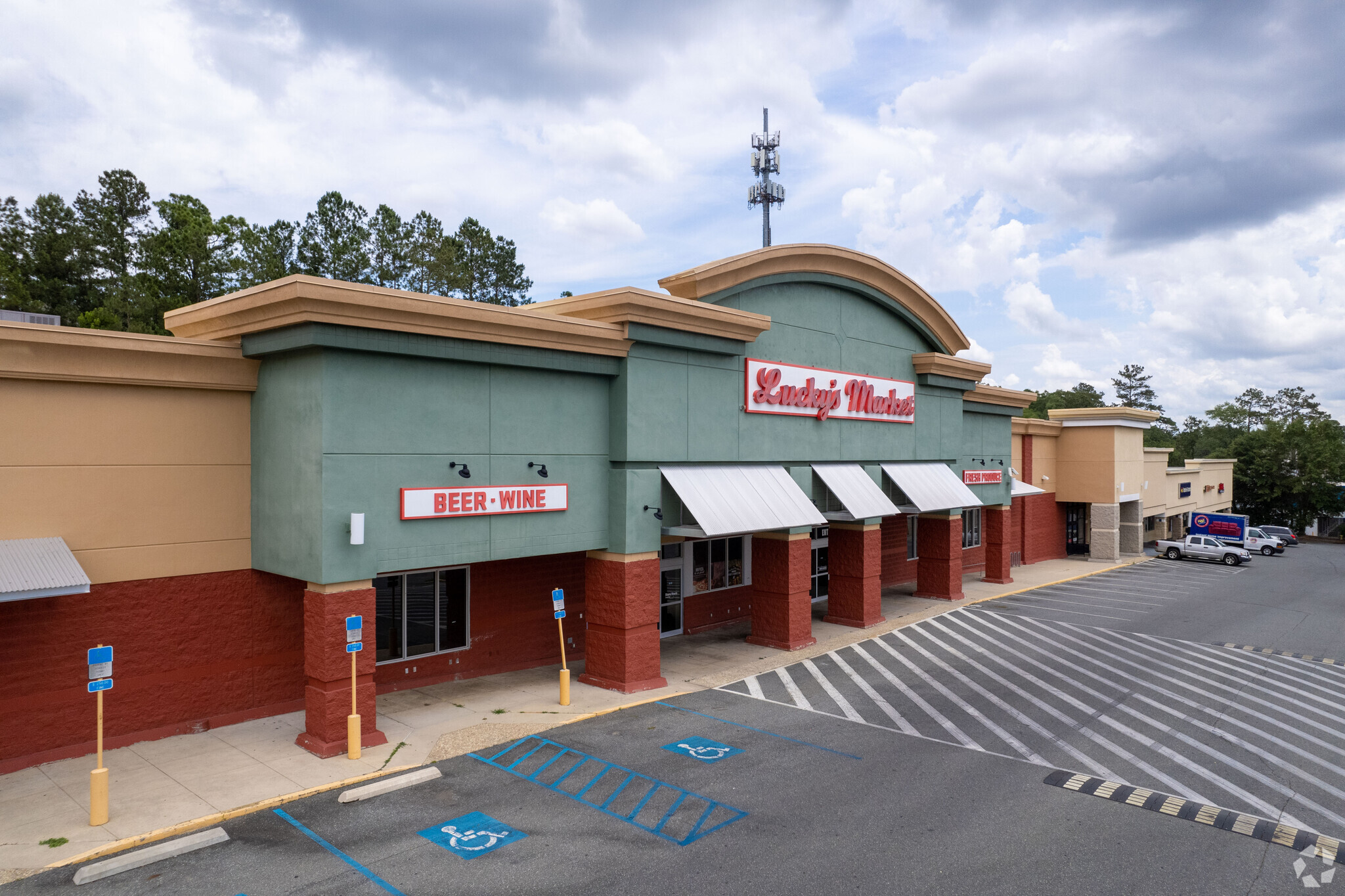 1964 W Tennessee St, Tallahassee, FL for lease Building Photo- Image 1 of 8