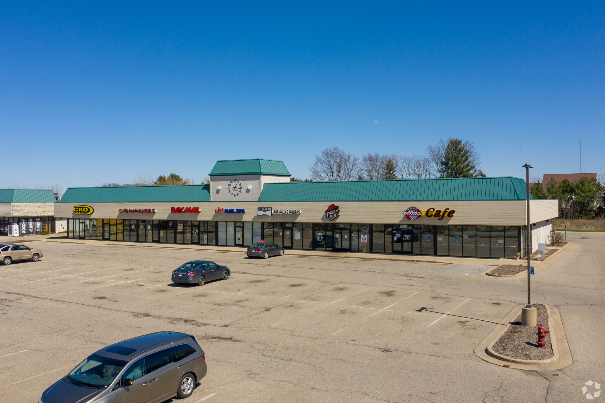 6646-6670 Kalamazoo Ave SE, Caledonia, MI for lease Primary Photo- Image 1 of 7