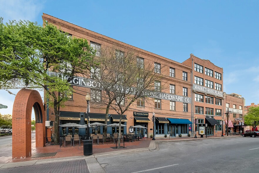 1701 N Market St, Dallas, TX for lease - Building Photo - Image 1 of 25