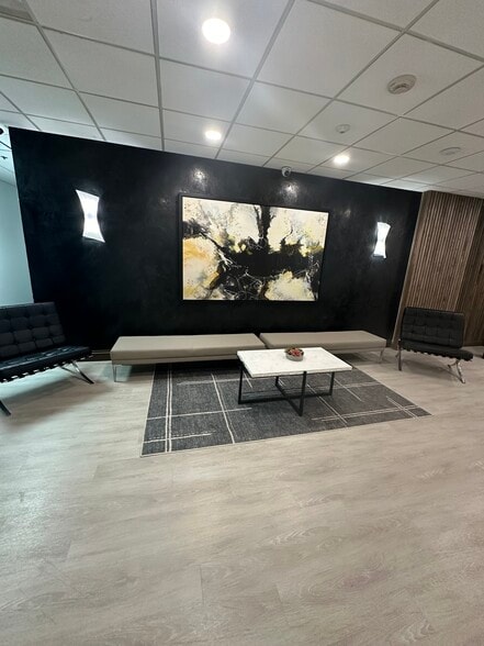 3675 Crestwood Pkwy NW, Duluth, GA for lease - Lobby - Image 3 of 10