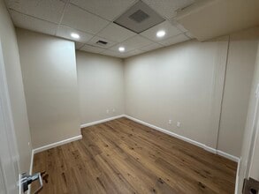 11 5th St, Petaluma, CA à louer Photo intérieure- Image 1 de 2