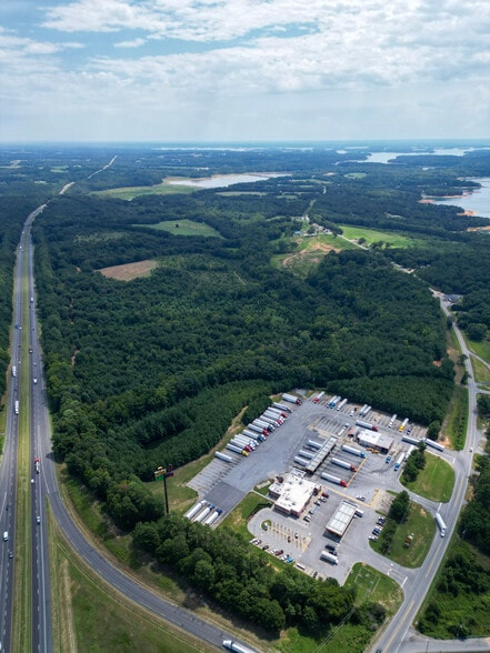 4200 Old Dobbins Bridge rd, Fair Play, SC à vendre - Photo du bâtiment - Image 3 de 23