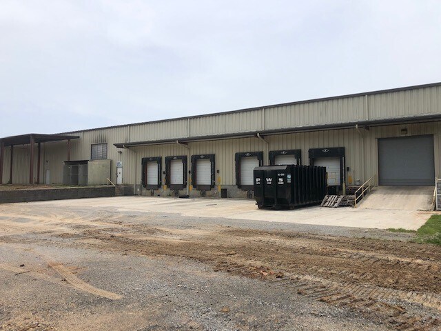 238 Industrial Park Dr, Soddy-Daisy, TN à louer - Photo du bâtiment - Image 2 de 15