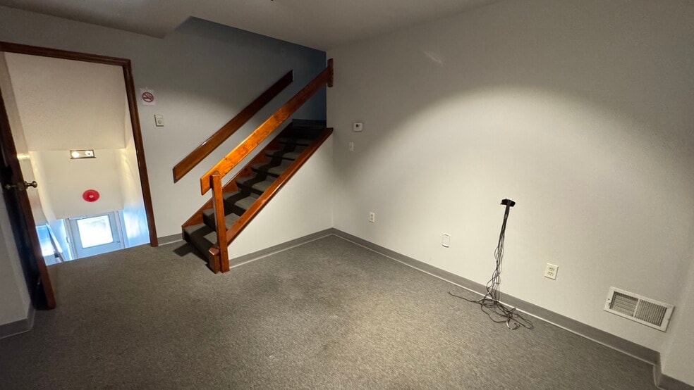 1850 Friedensville Rd, Bethlehem, PA for lease - Building Photo - Image 2 of 32