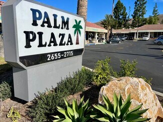 Plus de détails pour 2655-2715 E Thousand Oaks Blvd, Thousand Oaks, CA - Commerce de détail à louer