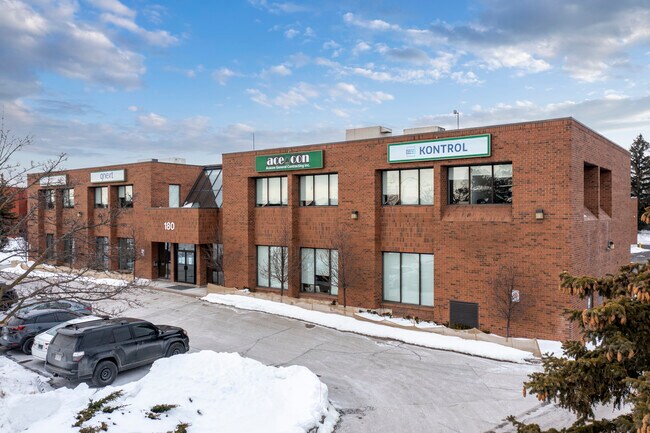Plus de détails pour 180 Jardin Dr, Concord, ON - Bureau à louer