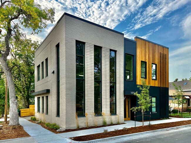 More details for 1691 S Pearl St, Denver, CO - Coworking for Lease