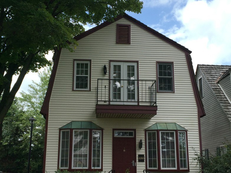 300 S State Road 446, Bloomington, IN à vendre - Photo du bâtiment - Image 1 de 7