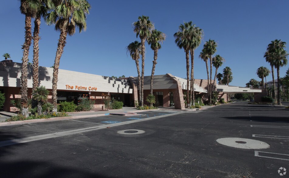69930 Highway 111, Rancho Mirage, CA à louer - Photo du bâtiment - Image 2 de 4