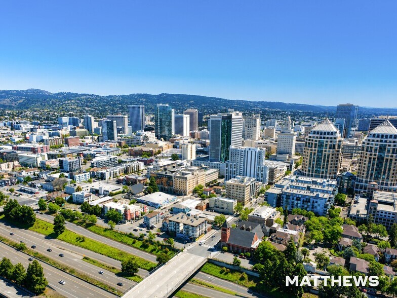 1415 Martin Luther King Jr Way, Oakland, CA à vendre - Photo du bâtiment - Image 1 de 3