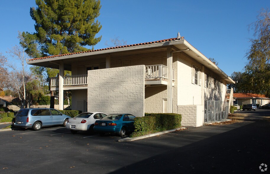 1800 Bridgegate St, Westlake Village, CA à louer - Photo du bâtiment - Image 2 de 4