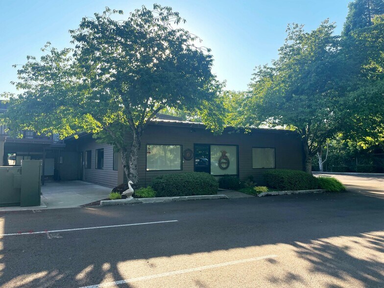 19435 SW 129th Ave, Tualatin, OR à vendre - Photo du bâtiment - Image 2 de 12